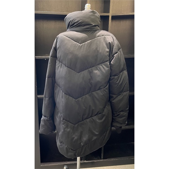 Universal Standard for J.CREW Long Black Chevron Puffer Coat Size Large - Picture 3 of 13